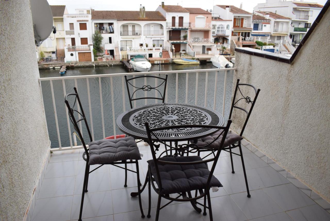 Apartamento Con Bonitas Vistas Al Canal Ref 337 Empuriabrava Eksteriør billede